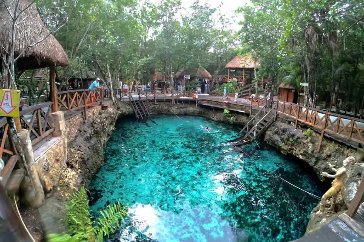 Selvaluna Cabana Eco-Chic Tulum Villa